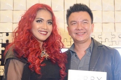 Emilia Contessa Akui Rumah Tangga Denada Punya Banyak Masalah