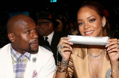 Usilnya Rihanna Lakban Mulut Petinju Mayweather di BET Awards 2015