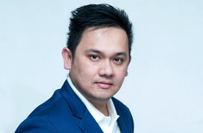 Ini Makian Farhat Abbas untuk Artis-Artis Pendukung Pernikahan Sejenis