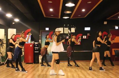 Ailee Bawakan Koreografi Menggoda di Video Latihan 'Johnny'