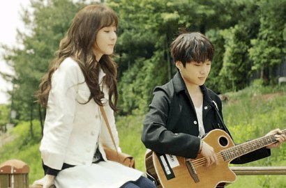 Kang Seung Yoon dan Dara 2NE1 Pamer Kemesraan di 'We Broke Up'