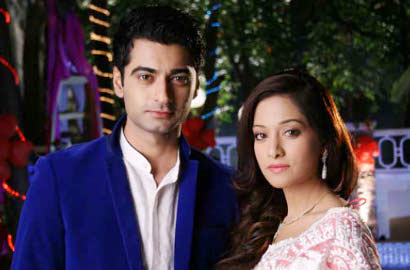 Intip Kisah Cinta Si Ganteng Harshad Arora di Teaser 'Beintehaa'