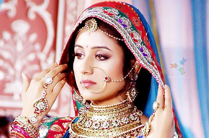 Paridhi Sharma Diduga Jadi Alasan 'Jodha Akbar' Dihentikan Penayangannya