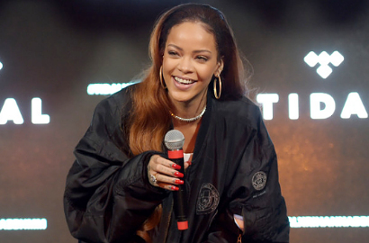Rihanna Culik 80 Fans untuk Nonton MV 'B**ch Better Have My Money'