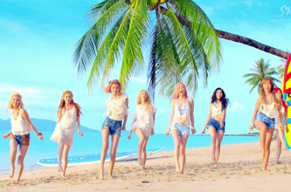 Serunya SNSD Main di Pantai Berbikini di Teaser MV 'Party'
