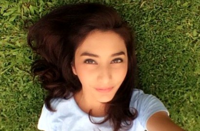 Tyas Mirasih Mesra Bareng Anak Band, Fans Anggap Pre Wedding