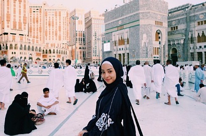 Tak Ingin Tinggalkan Mekkah, Nikita Willy Berat Pulang ke Indonesia