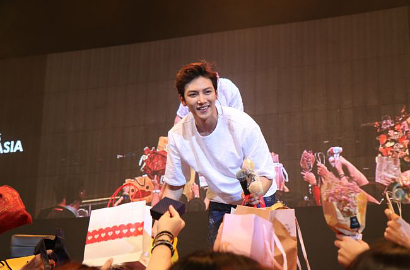 Tiket Acara Ultah Ji Chang Wook di Seoul Ludes dalam Semenit