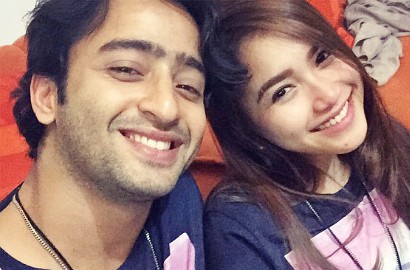 Pamer Foto Bareng Anak-Anak, Isyarat Shaheer Siap Jadi Ayah Putri Ayu?