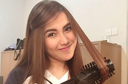 Ayu Ting Ting Sebut Lebaran Tahun Ini Lebih Berasa, Karena Shaheer?