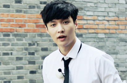 Bawa Pakaian Dalam yang belum Dicuci di 'Go Fighting', Lay EXO Ditertawai