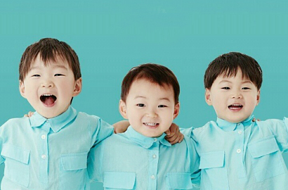 Intip Gaya Triplets Song Il Gook Jika Jadi Artis SM, JYP, YG dan FNC