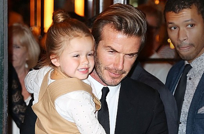 Usai Rayakan Ultah Putrinya, David Beckham Pamer Foto Cium Mesra Harper