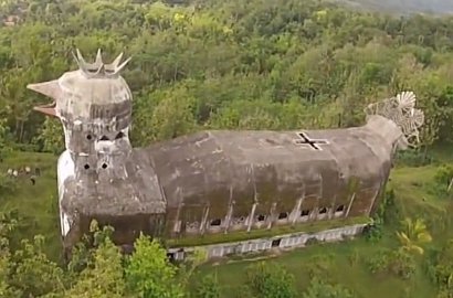 Tersembunyi, Gereja Berbentuk Ayam di Indonesia Ini Justru Mendunia