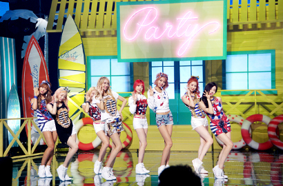 'Vanity Fair' Pilih 'Party' SNSD sebagai Song of the Week