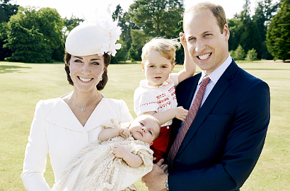 Pangeran William Sebut George 'Monyet Kecil'