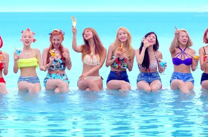 SNSD Blak-Blakan Soal Baju Renang yang Mereka Pakai di MV 'Party'