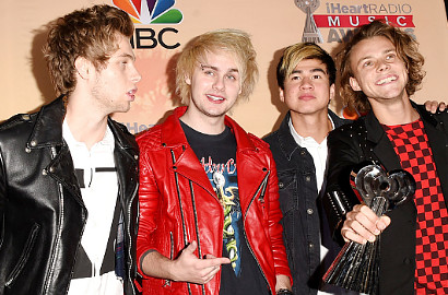 5 Seconds of Summer Goda Fans dengan Umumkan Single 'She's Kinda Hot'