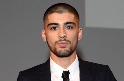 Zayn Malik Siap Debut Solo di Bawah Label dan Manajemen Baru?