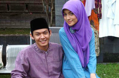 Umroh, Citra Kirana Tuliskan Nama Andi Arsyil Agar Berjodoh?