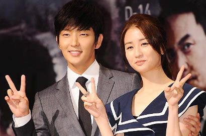 Lee Jun Ki Pernah Lakoni Adegan Pegang Payudara Park Ha Sun di 'Two Weeks'