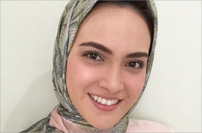 Shandy Aulia Tampil Bak Wanita Muslimah Saat Ucapkan Selamat Lebaran