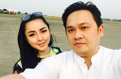 Lebaran Bareng, Farhat Abbas Akhirnya Akui Regina Sebagai Istri Baru