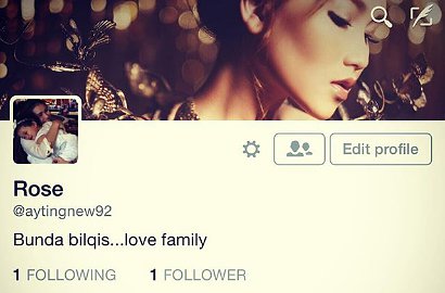 Pamer Akun Twitter Baru, Ayu Ting Ting Cantumkan Nama Spesial