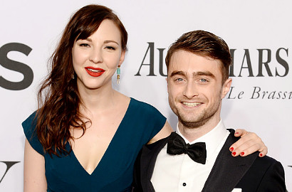 Daniel Radcliffe Nyanyikan Lagu Rap Eminem 'The Real Slim Shady'