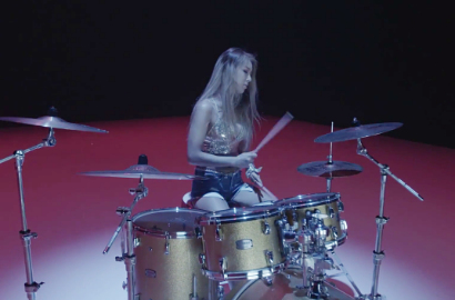 Intip Kerennya Permainan Drum Yubin di Teaser MV Wonder Girls