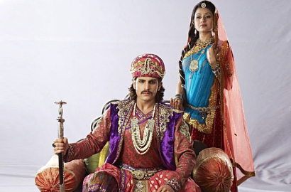 Foto Bareng Paridhi Sharma, Aktris Film Salman Khan Bintangi 'Jodha Akbar'?