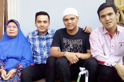 Ibunda Sahrul Gunawan Meninggal Dunia