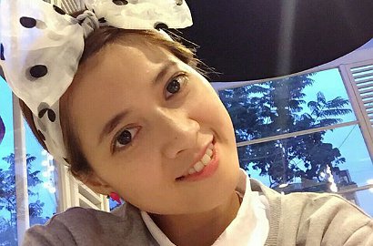 Chika Jessica Pamer Bunga Mawar, dari Deddy Corbuzier atau Dwi Andhika?