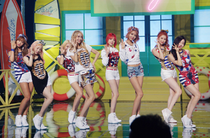 Hebohnya SNSD Terima Kasih ke Fans Usai 'Party' Menang 7 Kali
