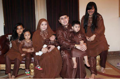 Nassar Digugat Cerai, Ortu: Muzdalifah Pernah Kirim Kurma Berkutu
