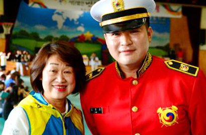 Obat Kangen, Fans Senang Lihat Foto Baru Shindong SuJu Lagi Wamil