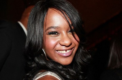 Bobbi Kristina Ternyata Punya Kebiasaan Tidur di Bathtub?