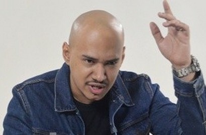 Husein Garap Video Musik Baru, 'Menangis Tanpa Air Mata'