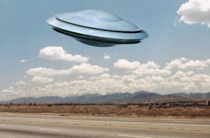 Video yang Diklaim UFO Sedang Melintasi Langit Jepang Hebohkan Publik
