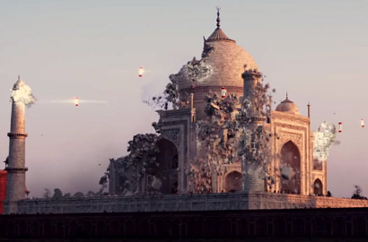 Gedung Taj Mahal Dihancurkan di Film 'Pixels' Adam Sandler
