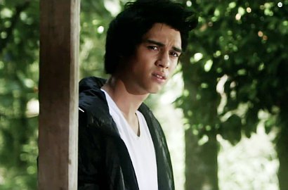 Maxime Bouttier Debut Film Horor di 'Hantu Kuburan Tua'