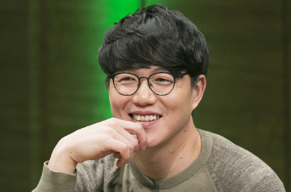 Dianggap Merendahkan Wanita, Sung Si Kyung Bikin Kontroversi