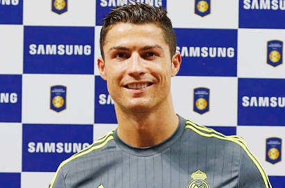 Cristiano Ronaldo 'Wannabe' Habiskan Ribuan Pounds Demi Mirip Idola