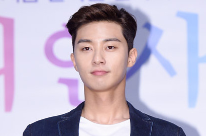 Yuk, Kenalan dengan Karakter Woo Jin di 'Beauty Inside' Park Shin Hye