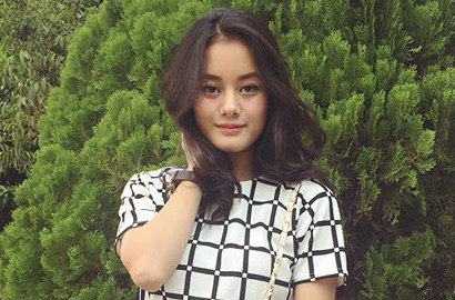 Setelah Prilly Latuconsina, Beredar Pula Foto Bugil Dinda Hauw