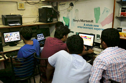 India Cabut Pemblokiran 857 Situs Pornografi