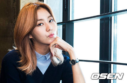 Uee Ngaku Nangis Sungguhan Adegan Dilamar di 'High Society'