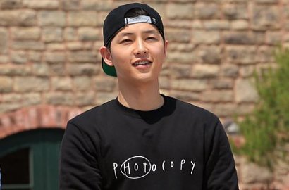 Song Joong Ki Ikut Acara Amal untuk Anak Berkebutuhan Khusus