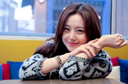 Moon Chae Won Bakal Comeback Drama di 'Goodbye Mr. Black'?