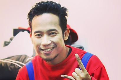 Julia Perez Cs Ucap Bela Sungkawa Atas Meninggalnya Ayah Denny Cagur